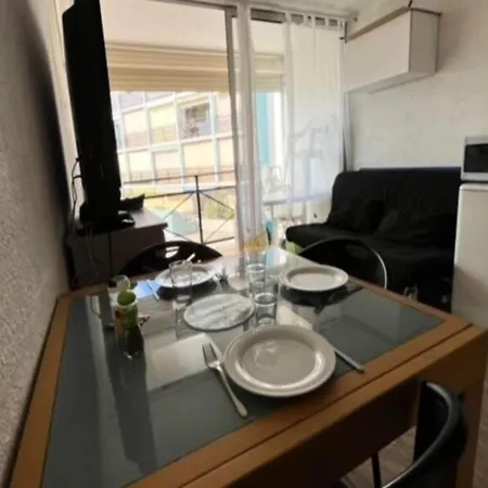 Apartment For 5 People Le Grau-du-Roi