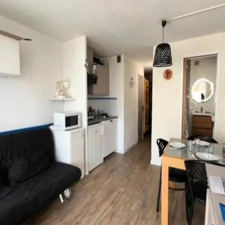 For 5 People Apartment