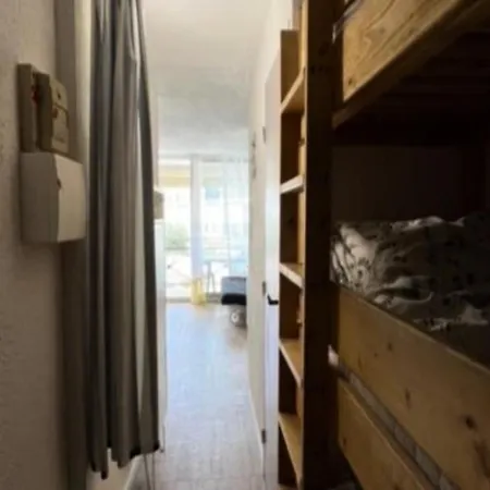 For 5 People Apartment Le Grau-du-Roi