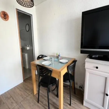 Apartment For 5 People
